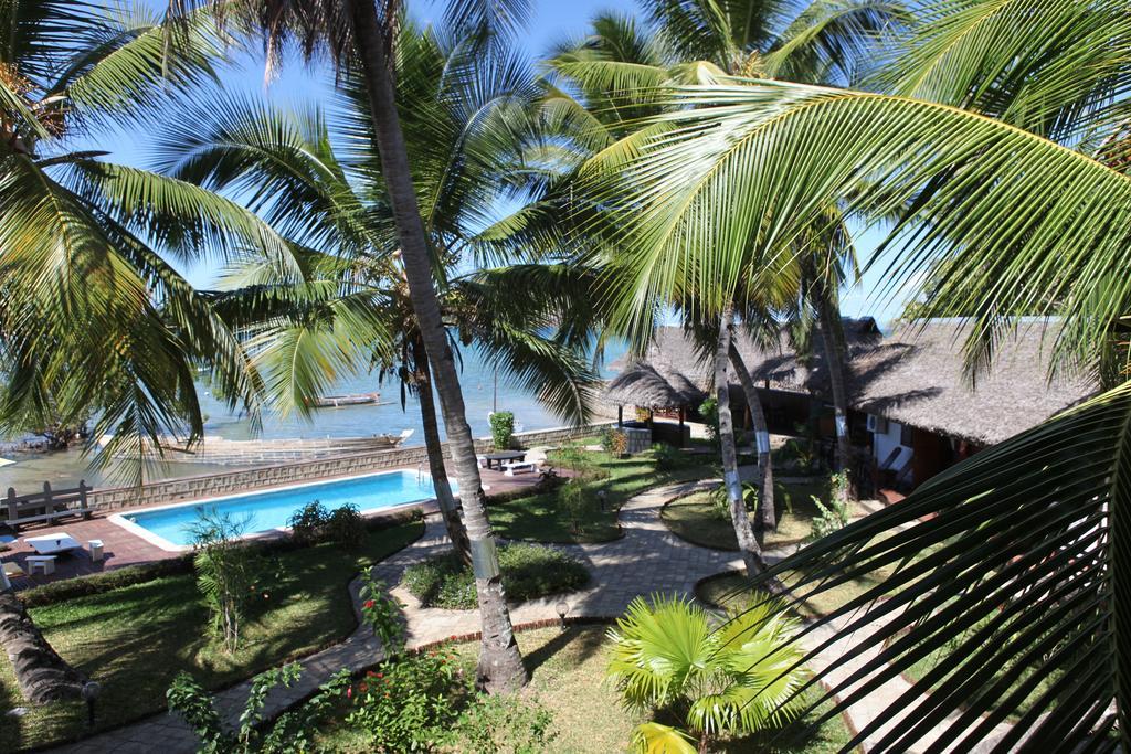 Ylang Hotel Ambondrona  ห้อง รูปภาพ